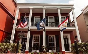 Le Richelieu Hotel In The French Quarter